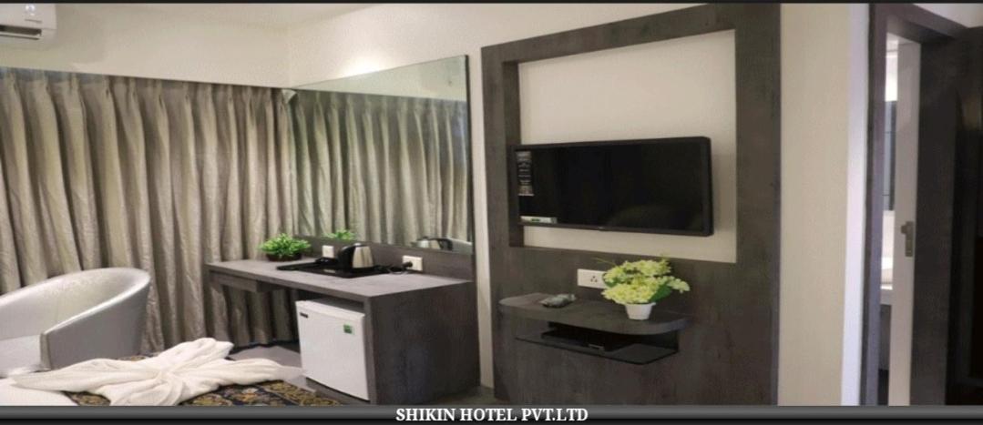 Shikin Hotels Navi Mumbai Exterior photo